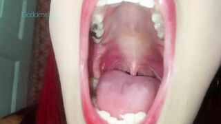 Sexy Giantess with a Large Open Throat (Vore)