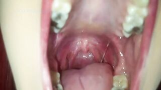 Sexy Giantess with a Large Open Throat (Vore)