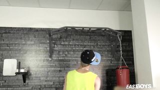 10in big dick massage after naked workout