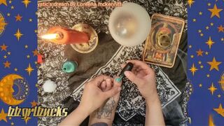 Tar-toe reading. If you see this- you were meant to see this message. witch foot goddess worship