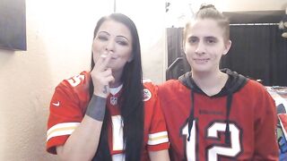 Jersey Girls Smoking